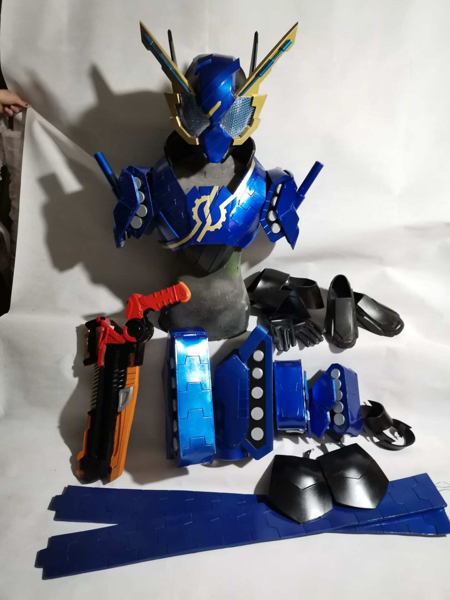 仮面ライダービルド タンクタンクフォーム 風 コスプレ衣装 ｄｄｔ ｄｒessingコスプレ工房