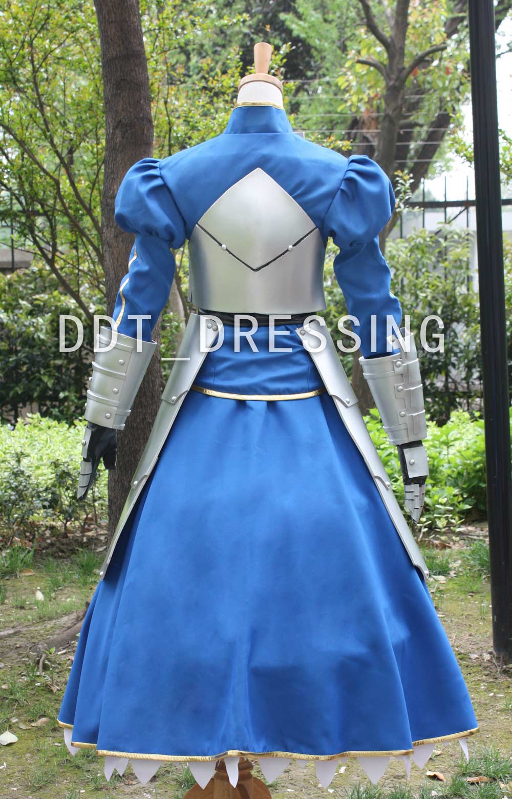 画像: Fate/stay night セイバー 戦闘服(全身鎧つき)